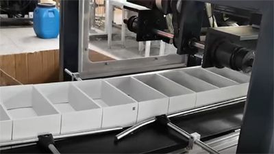Machine de pressage de boîtes rigides, LY-380