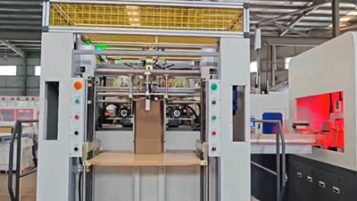 Machine de fabrication automatique intelligente de boîtes rigides, LY-HB1500CZ
