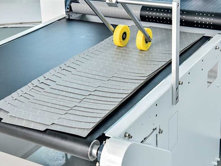 Applicateur automatique de papier siliconé, LY-900GJ
