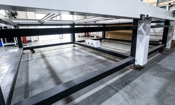 Châssis Monobloc en Acier